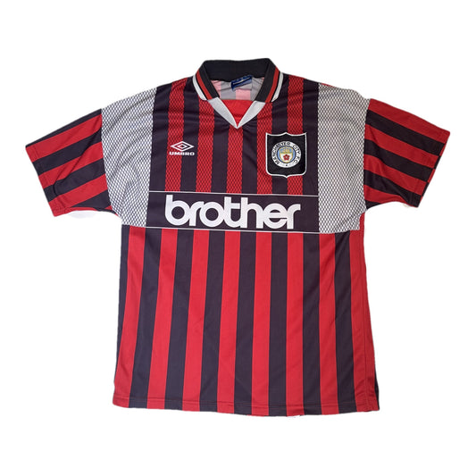 Manchester-City-1995-97-Away