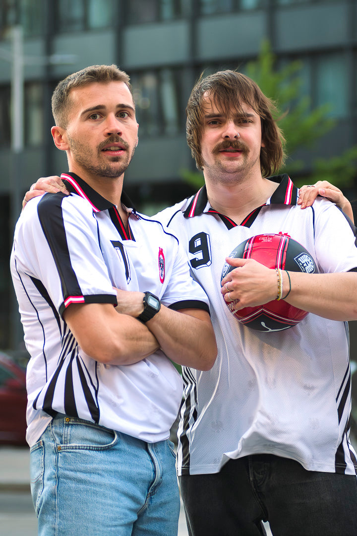 Legendenstoff - das RetrÖ Trikot